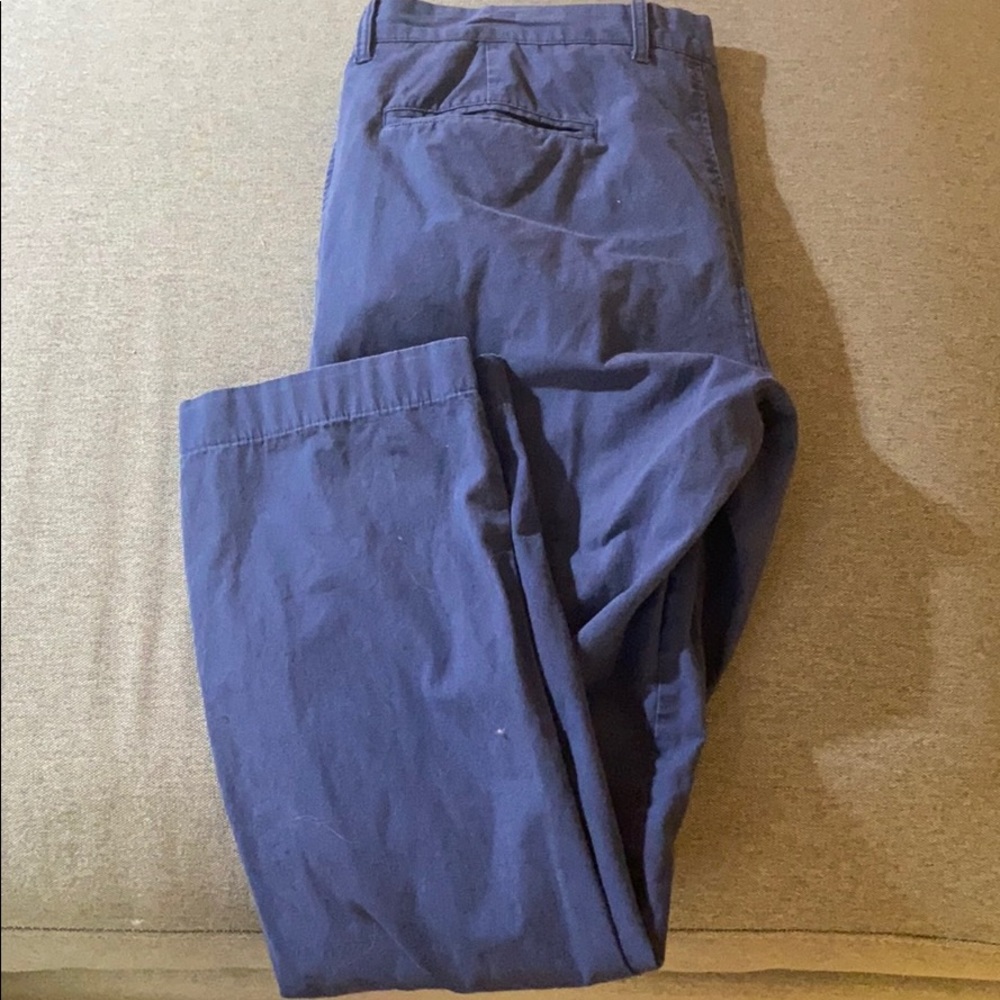 Men’s navy chinos